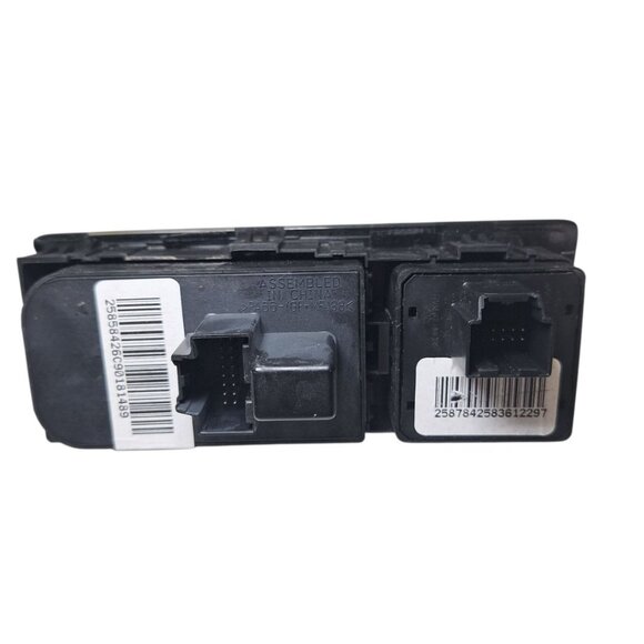 25810643 Headlamps Switch Trim 4x4 Knobs Dome Button Lights Drive Plug 2007-2013 - Picture 5 of 10